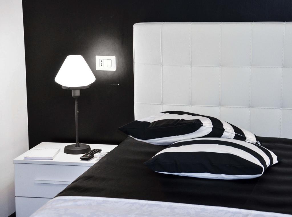 Good Life Via Veneto Hotel โรม ภายนอก รูปภาพ